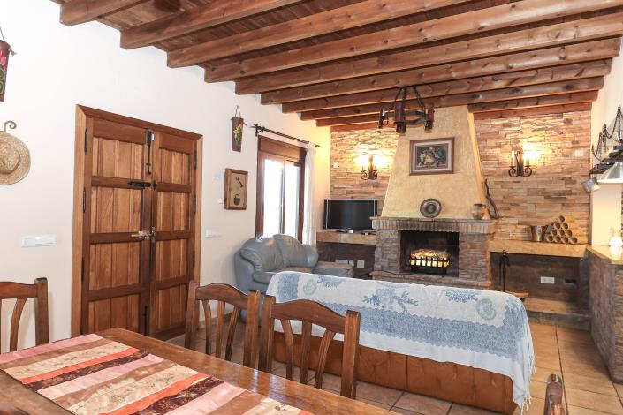 Image No.9-4 Bed Villa / Detached for sale