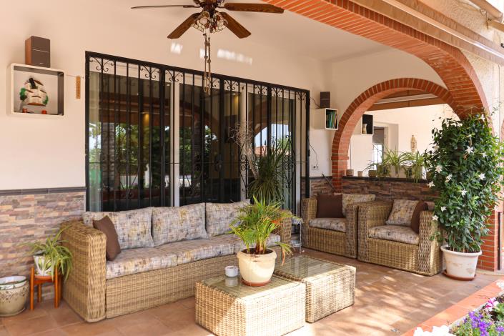 Image No.5-5 Bed Villa / Detached for sale