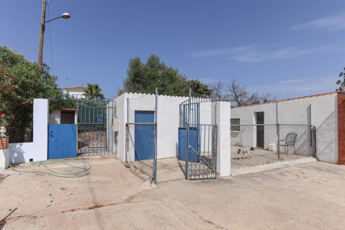 Image No.49-5 Bed Villa / Detached for sale