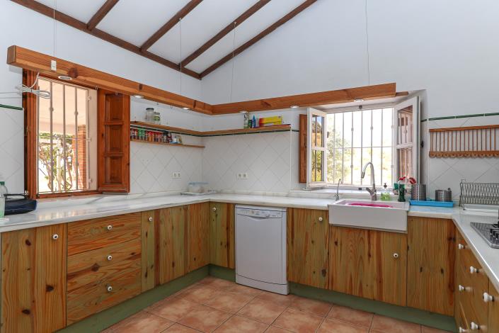 Image No.16-3 Bed Villa / Detached for sale