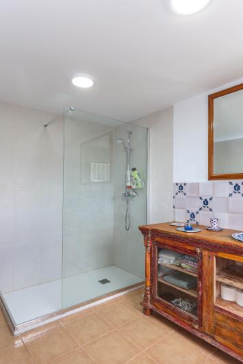 Image No.27-3 Bed Villa / Detached for sale