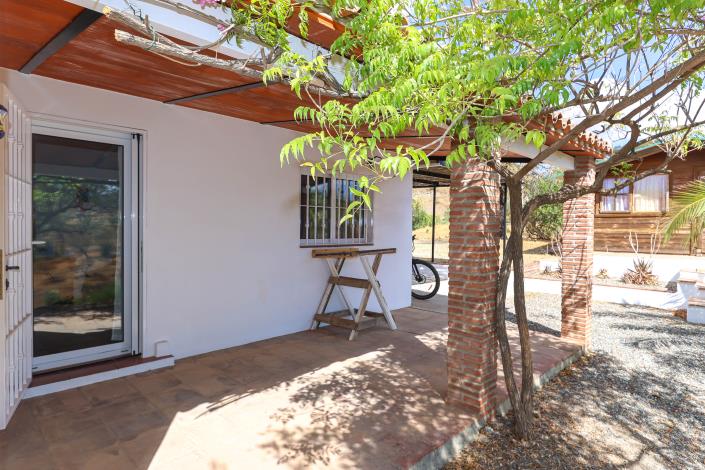 Image No.29-3 Bed Villa / Detached for sale