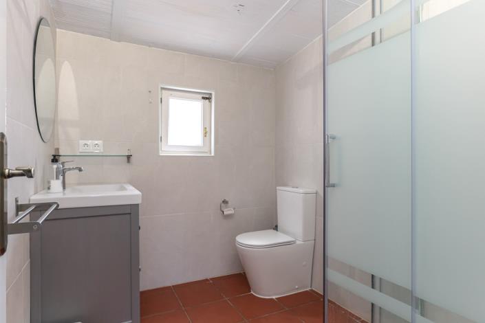 Image No.31-3 Bed Villa / Detached for sale