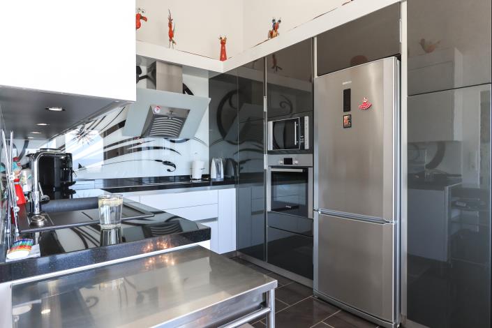 Image No.18-4 Bed Villa / Detached for sale