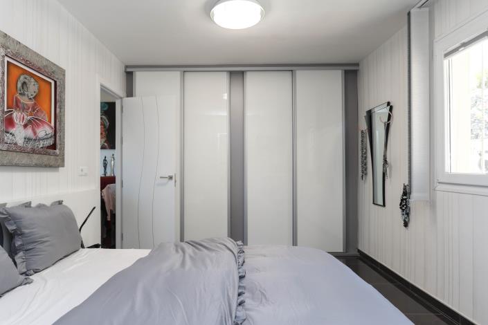 Image No.25-4 Bed Villa / Detached for sale