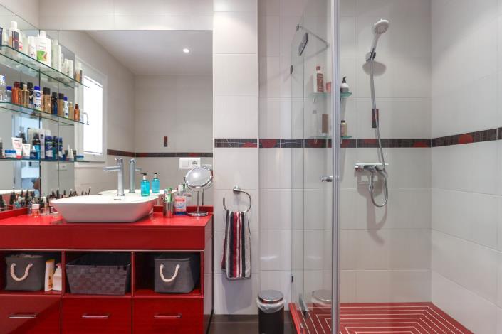 Image No.27-4 Bed Villa / Detached for sale