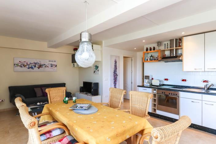 Image No.41-4 Bed Villa / Detached for sale