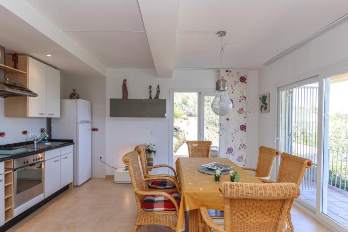 Image No.42-4 Bed Villa / Detached for sale