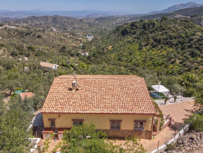 Image No.55-4 Bed Villa / Detached for sale