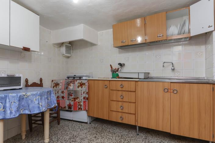 Image No.5-6 Bed Townhouse for sale