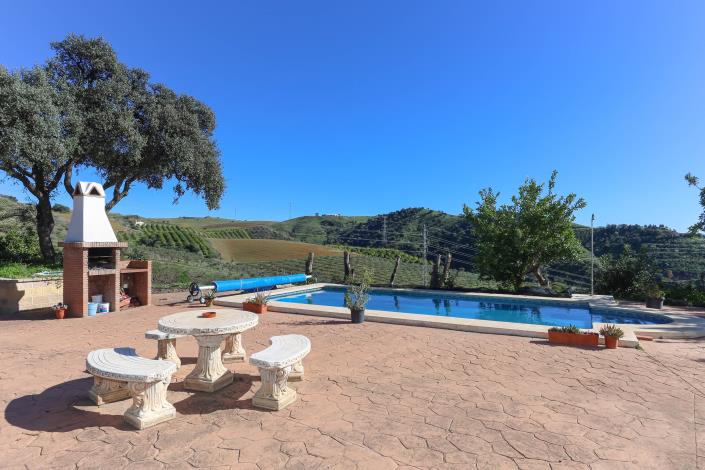 Image No.21-3 Bed Country House for sale