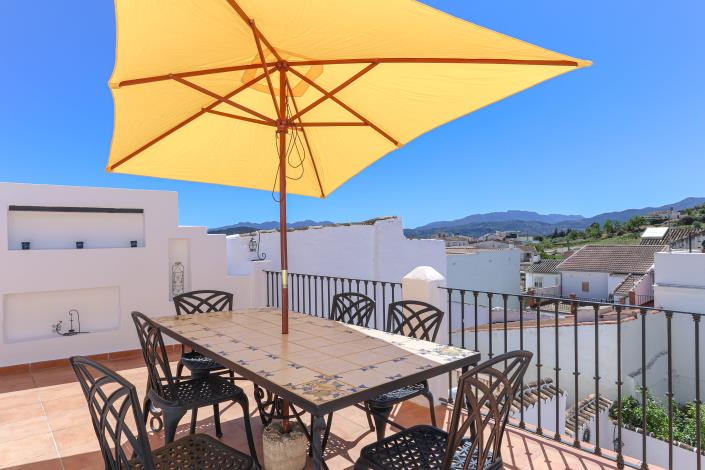 Image No.3-3 Bed Townhouse for sale