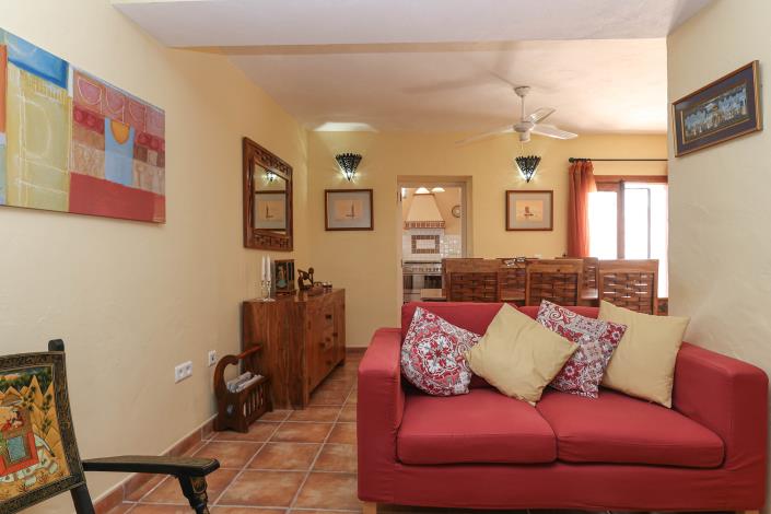 Image No.10-3 Bed Townhouse for sale