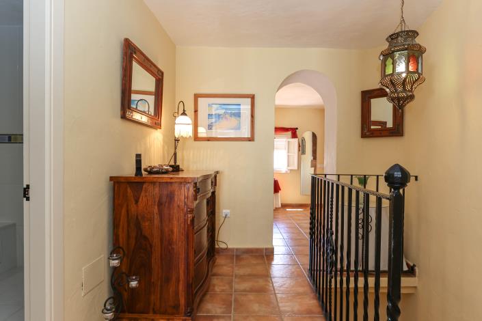 Image No.21-3 Bed Townhouse for sale