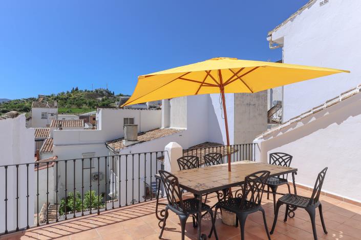 Image No.31-3 Bed Townhouse for sale