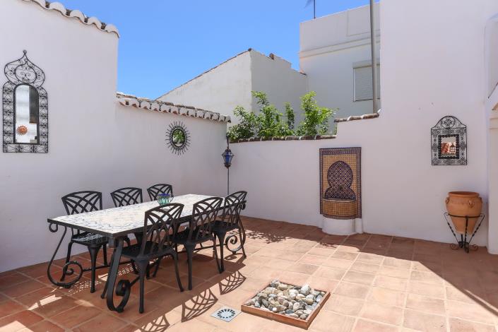 Image No.37-3 Bed Townhouse for sale