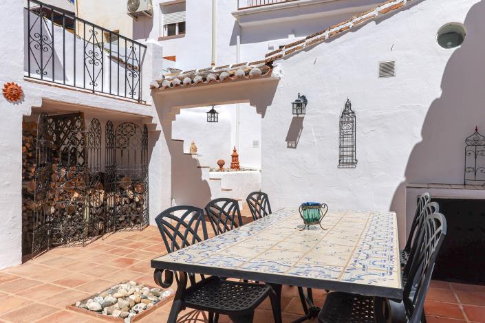 Image No.39-3 Bed Townhouse for sale