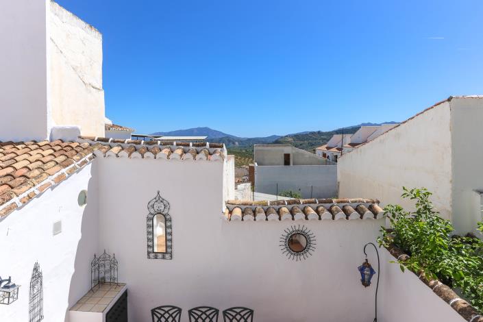 Image No.43-3 Bed Townhouse for sale