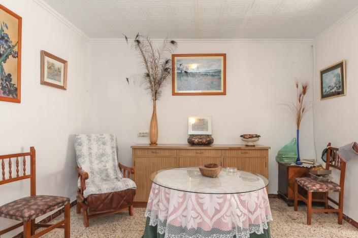 Image No.9-4 Bed Villa / Detached for sale