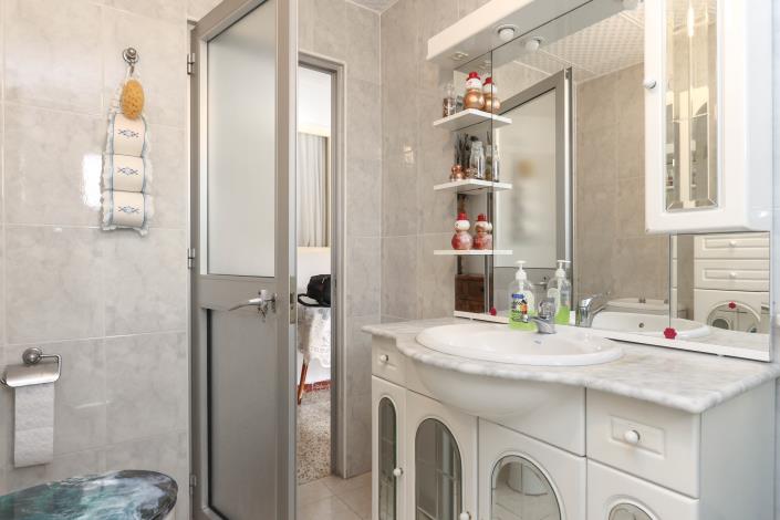 Image No.21-4 Bed Villa / Detached for sale