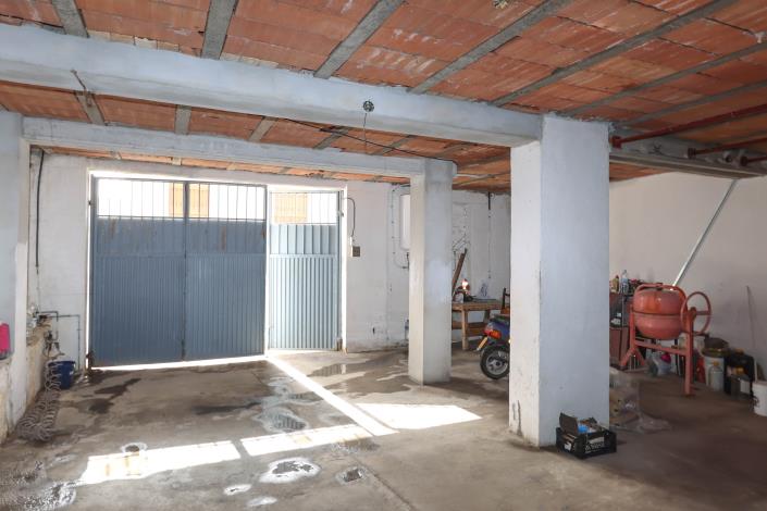 Image No.29-4 Bed Villa / Detached for sale