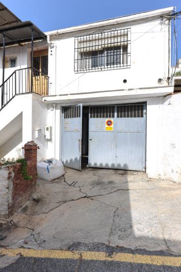 Image No.30-4 Bed Villa / Detached for sale