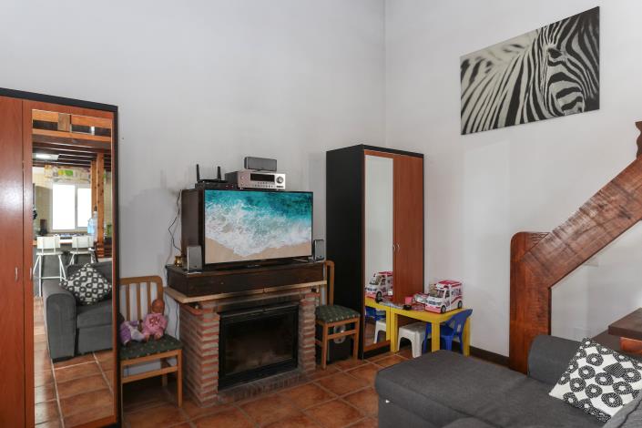 Image No.9-Villa / Détaché de 1 chambre à vendre à Yunquera