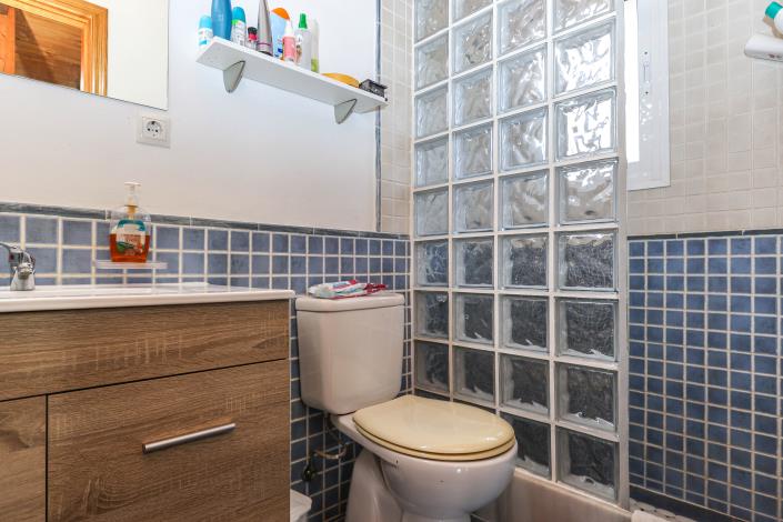 Image No.22-Villa / Détaché de 1 chambre à vendre à Yunquera