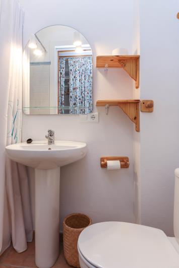 Image No.31-6 Bed Townhouse for sale