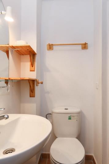 Image No.32-6 Bed Townhouse for sale