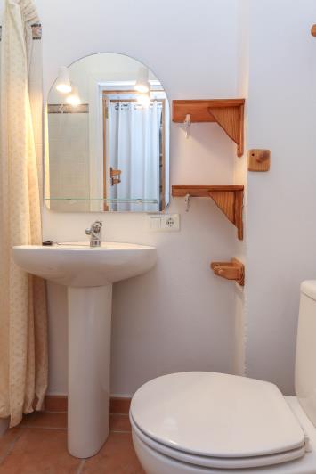 Image No.36-6 Bed Townhouse for sale