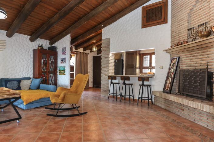 Image No.9-4 Bed Villa / Detached for sale