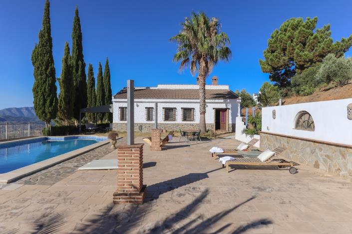 Image No.49-4 Bed Villa / Detached for sale
