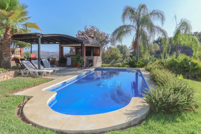 Image No.3-6 Bed Villa / Detached for sale