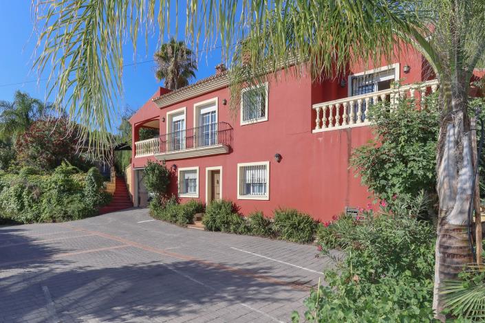 Image No.60-6 Bed Villa / Detached for sale