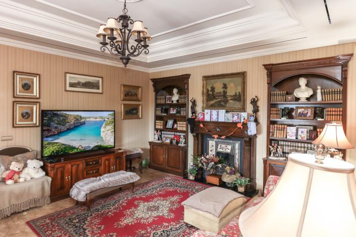 Image No.7-5 Bed Villa / Detached for sale