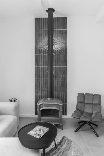 Image No.13-8 Bed Hotel for sale