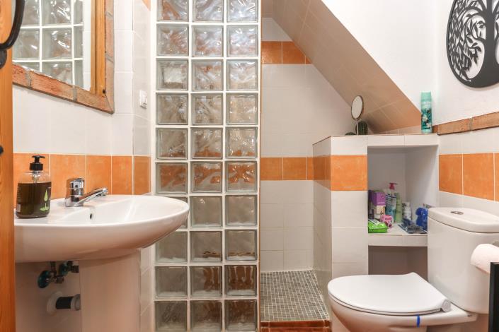 Image No.32-Maison de ville de 3 chambres à vendre à Alozaina