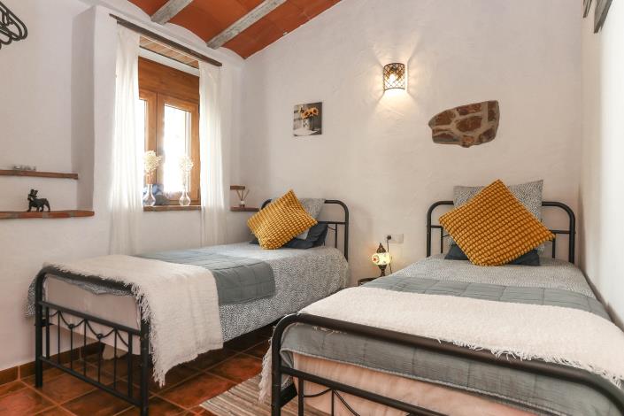 Image No.33-Maison de ville de 3 chambres à vendre à Alozaina