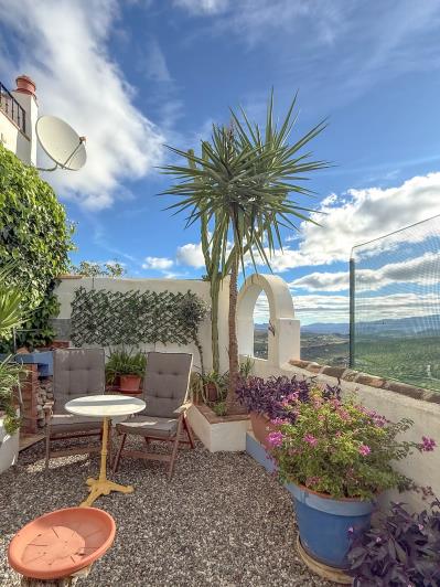 Image No.60-Maison de ville de 3 chambres à vendre à Alozaina