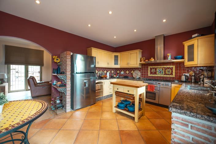 Image No.9-4 Bed Villa / Detached for sale