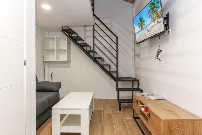 Image No.12-3 Bed Townhouse for sale