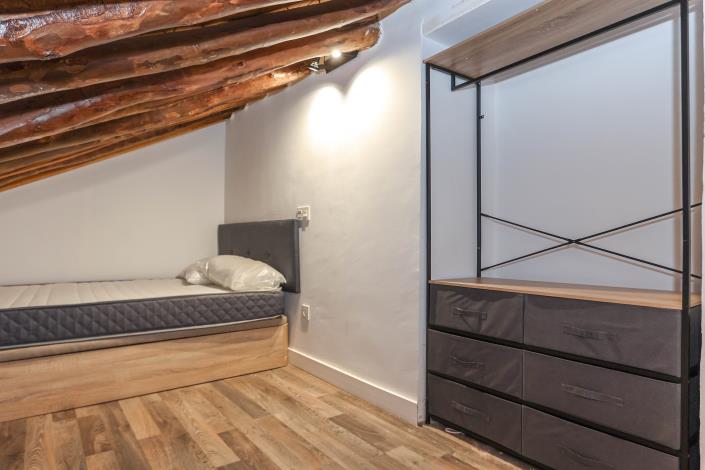 Image No.19-3 Bed Townhouse for sale