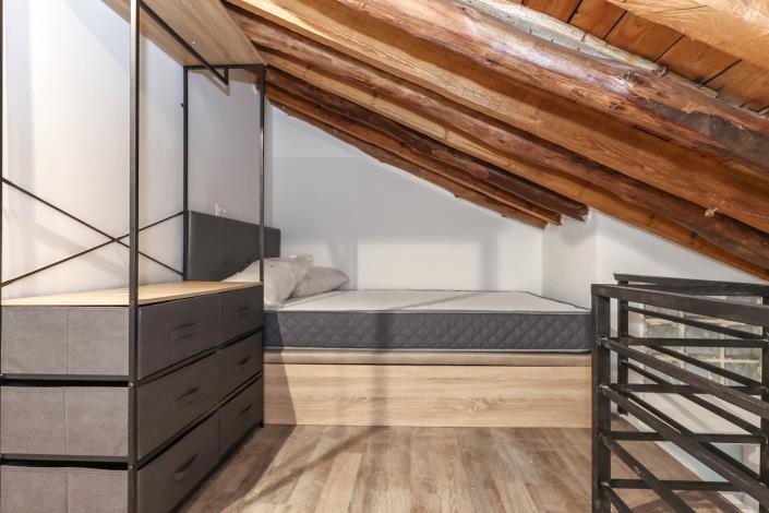 Image No.29-3 Bed Townhouse for sale