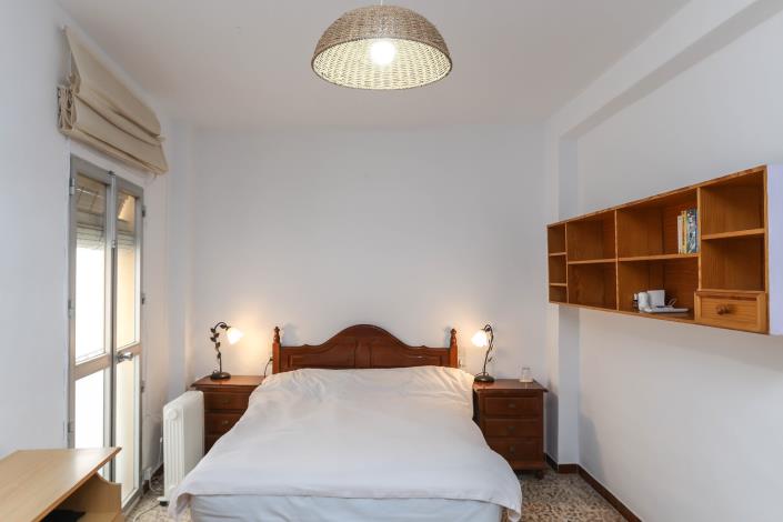 Image No.14-4 Bed Townhouse for sale