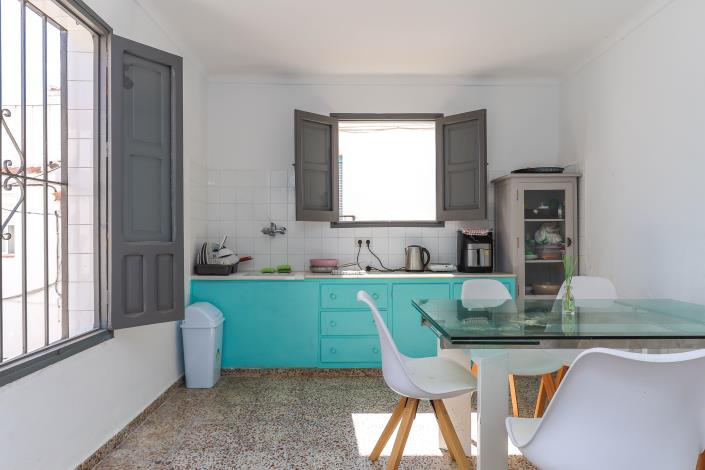 Image No.10-3 Bed Townhouse for sale