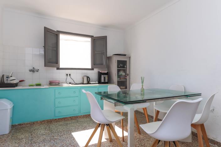 Image No.11-3 Bed Townhouse for sale