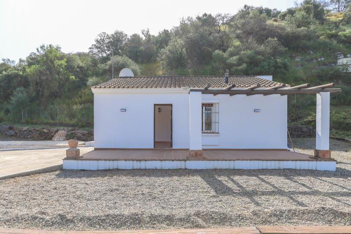 Image No.4-2 Bed Villa / Detached for sale