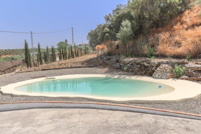 Image No.25-2 Bed Villa / Detached for sale