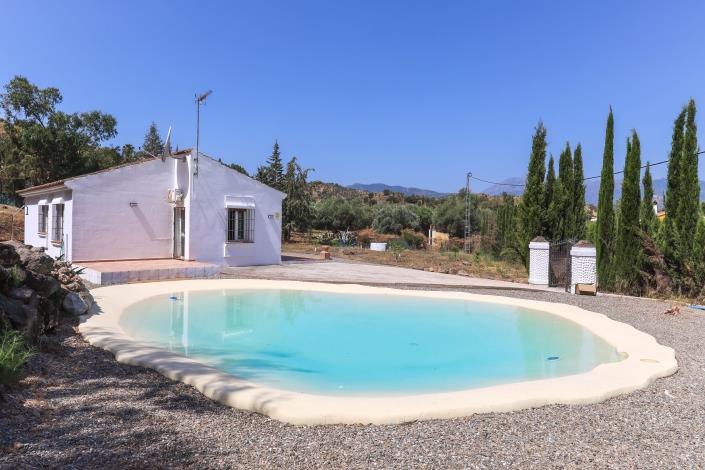 Image No.3-2 Bed Villa / Detached for sale